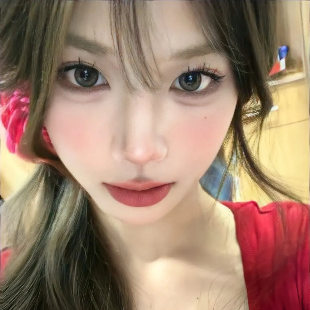 月亮中的亚马逊女人