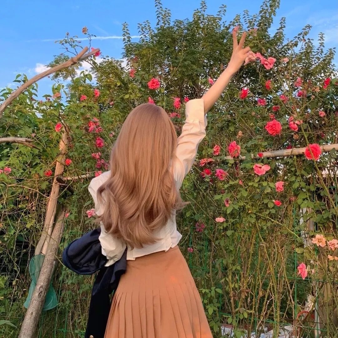 玉腿花拳